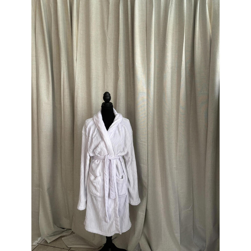 White Plush Bathrobe with Belt and Pockets